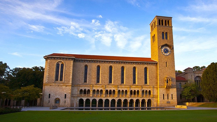 The University of Western Australia: Schools, Rankings & Advantages